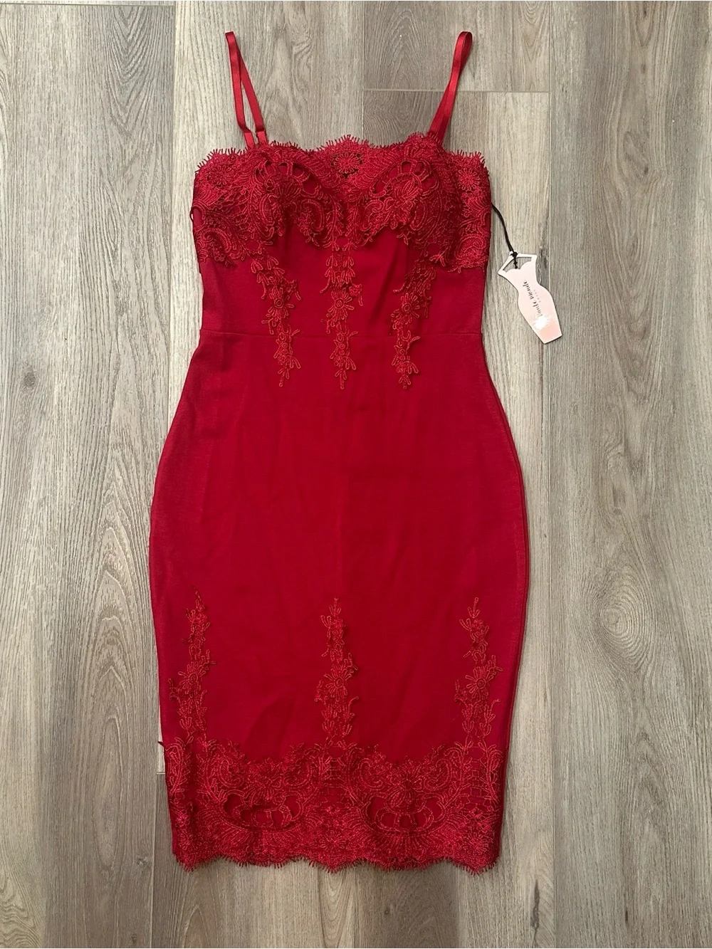 haute monde lace dress Haute Monde Dresses | New Red Haute Monde Bodycon Lace Dress | Color: Red | Size: M